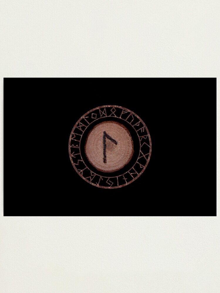 Impression Photo Laguz Elder Futhark Rune Du Contexte Inconscient Du Devenir Ou Du Processus Evolutif Rune De La Vie Aspire A Elle Meme Par Naturesight Redbubble