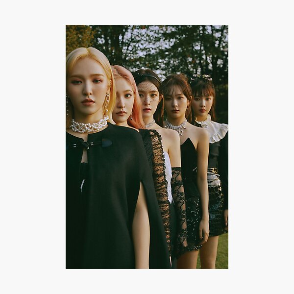 RED VELVET PSYCHO Photographic Print