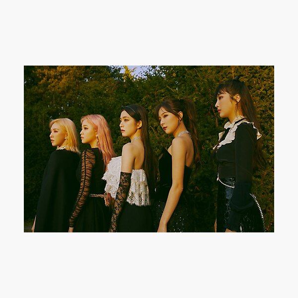 RED VELVET PSYCHO Photographic Print