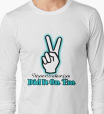 Nicki Minaj l'a fait sur un T-shirt T-shirt manches longues
