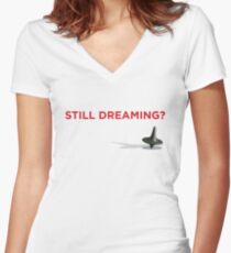 Camiseta entallada de cuello en V ¿Sigue soñando?