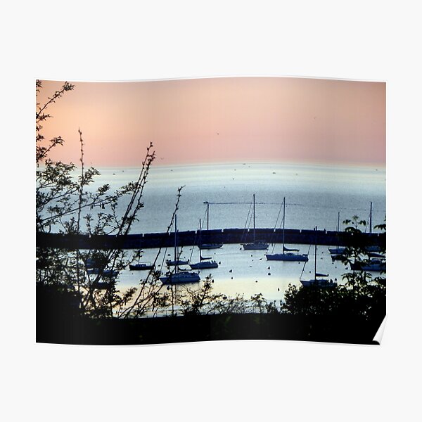 Milwaukee at sunrise © Poster