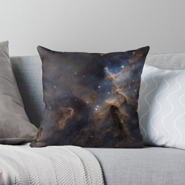 heart nebula Throw Pillow