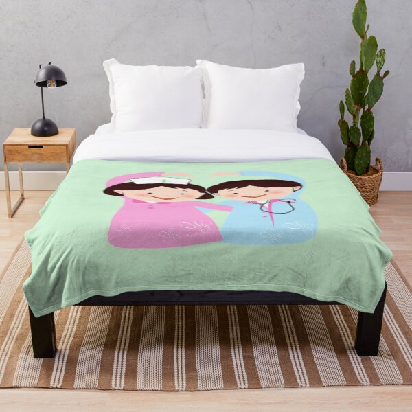 Aperçu de l'œuvre Tshirt, coussins,plaids, couvertures, hôpital,médecin,medical,infirmière créée et vendue par Kayla206.