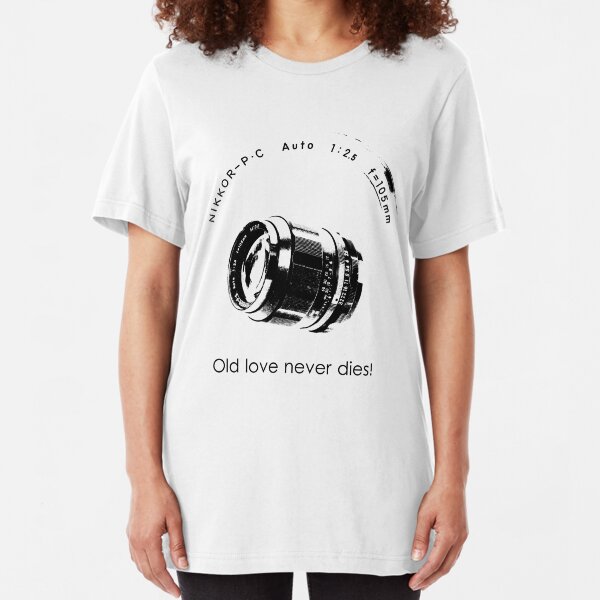 Nikkor 105mm Black Old love never dies! Slim Fit T-Shirt