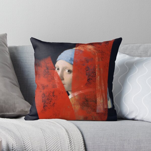 Girl with the pearl earring Throw Pillow