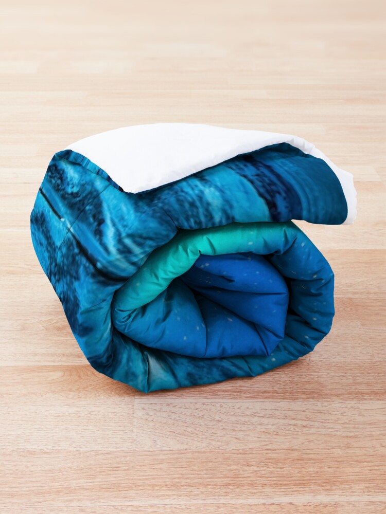 Alternate view of Aurora borealis Comforter