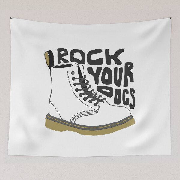 Aperçu de l'œuvre Rock Your Docs Blanc créée et vendue par allyconnelly99.
