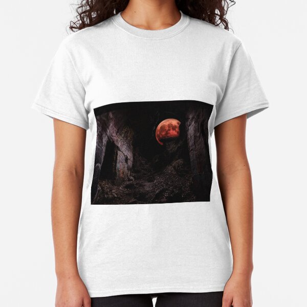 Blood Moon Rising Through Ruins Classic T-Shirt