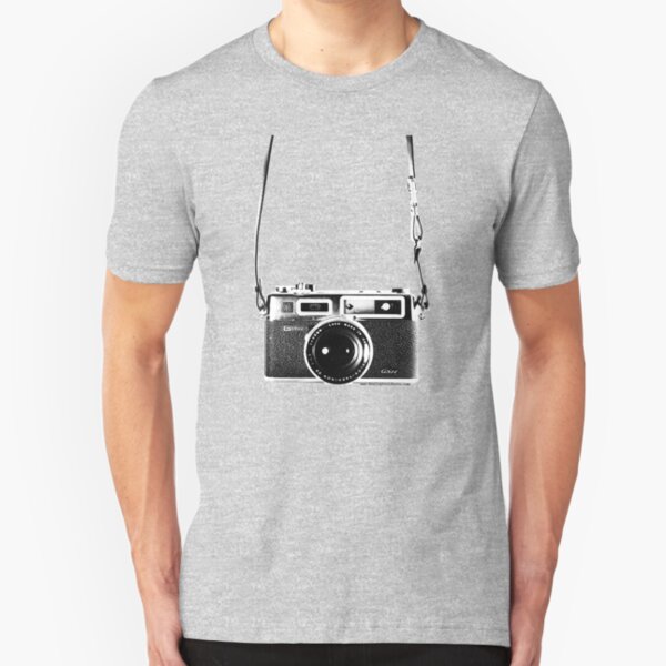 Vintage 35mm Rangefinder Camera Yashica Electro 35 GSN Slim Fit T-Shirt