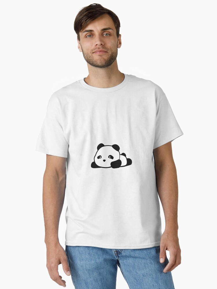 Aperçu 1 sur 7. T-shirt classique avec l'œuvre Panda kawaii créée et vendue par t335.