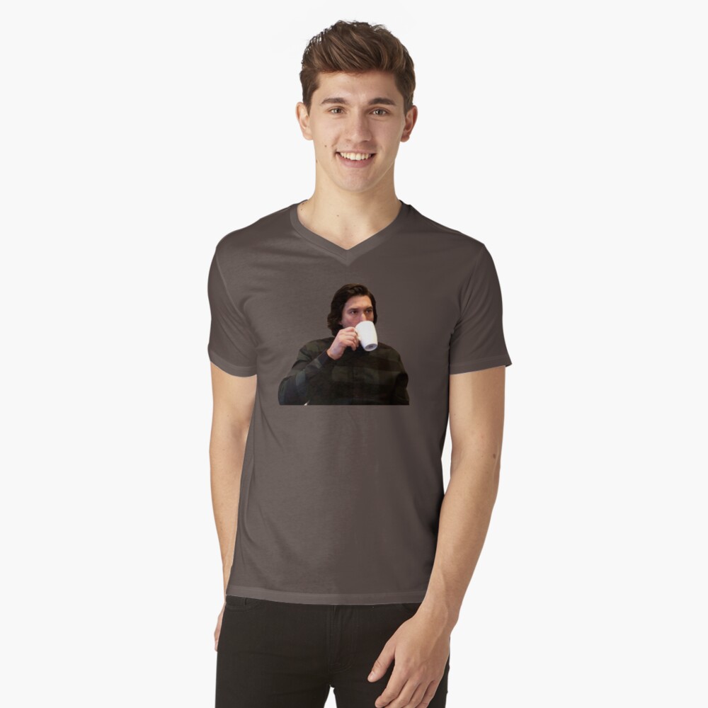Vista previa del artículo con la obra «Camiseta de cuello en V», diseñado y vendido por goon-squad.