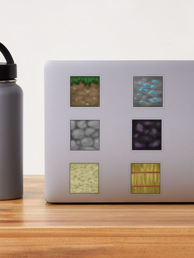 FEB229655 - MINECRAFT WATER BOTTLE AND STICKER SET - Previews World