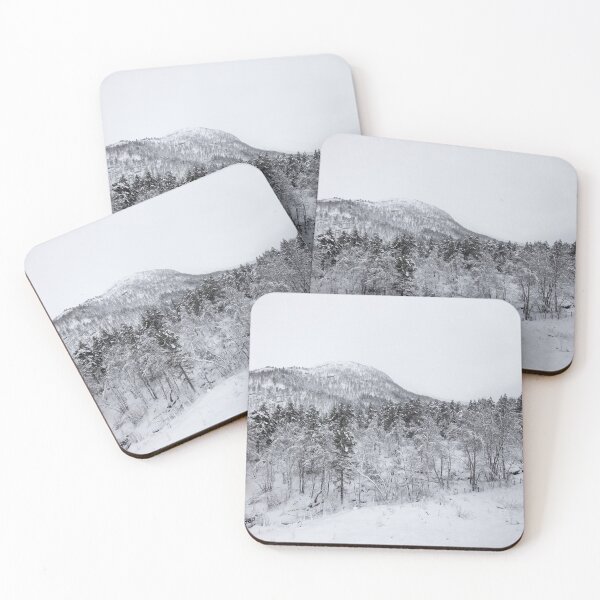 Aperçu de l'œuvre Cold Wilderness créée et vendue par Marylou Badeaux.