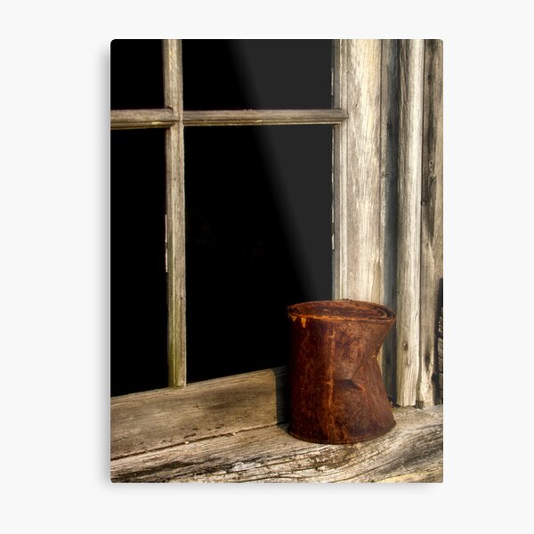 Aperçu de l'œuvre Rusted Tin Can créée et vendue par Carrie Driscoll.