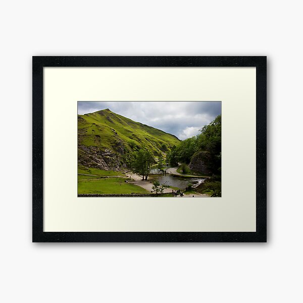 Dovedale Stepping Stones and Thorpe Cloud. Framed Art Print