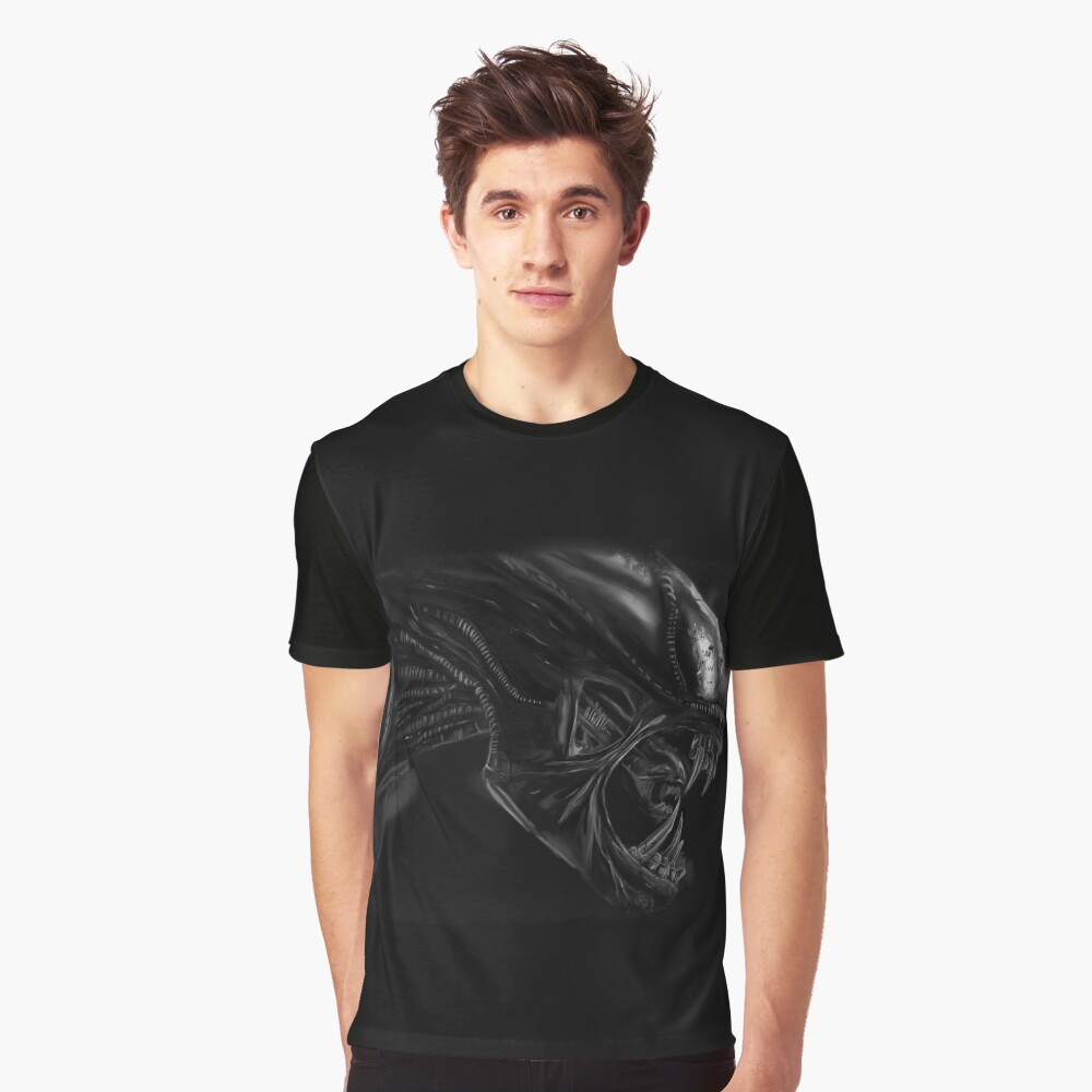 xenomorph Graphic T-Shirt