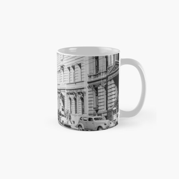 St George's Terrace, Perth, 1941, State Library of Western Australia Classic Mug