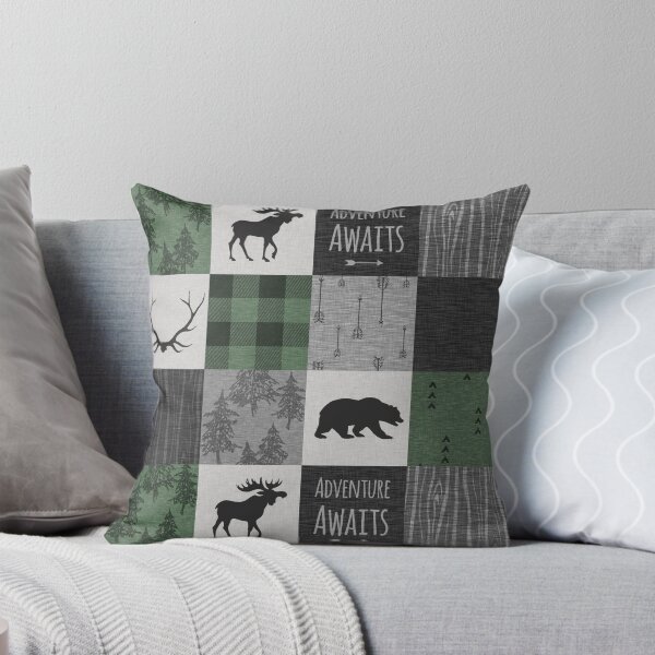 Artikel-Vorschau von Northwoods Adventure Patchwork - grau und grün, designt und verkauft von SugarPineDesign.