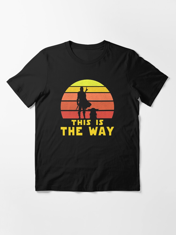 Imagen 3 de 7, Camiseta esencial con la obra mando retro vol.1, diseñada y vendida por stalafit.