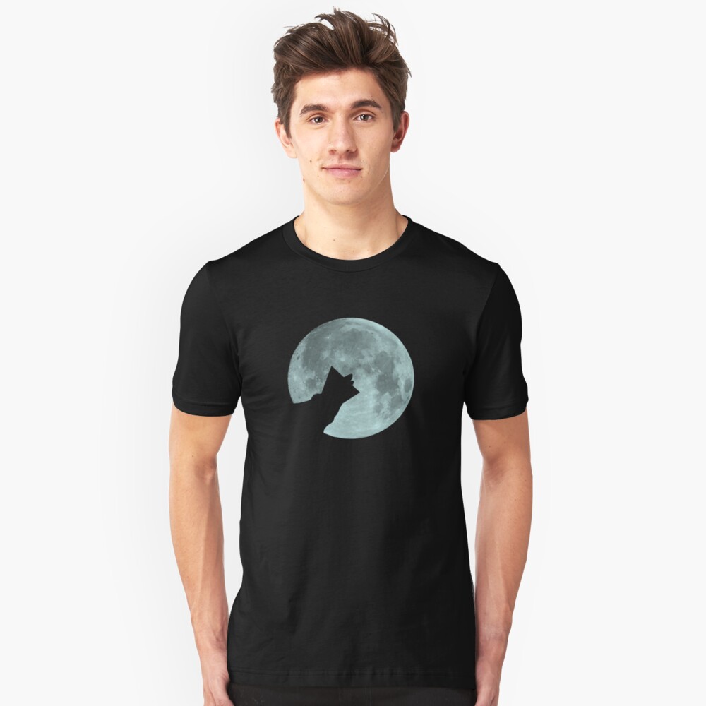 Wolf Collar Slim Fit T-Shirt