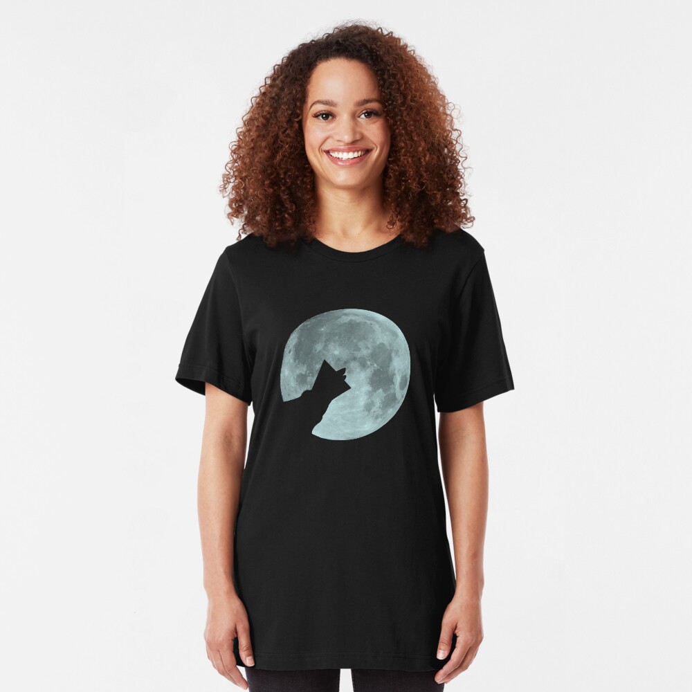 Wolf Collar Slim Fit T-Shirt