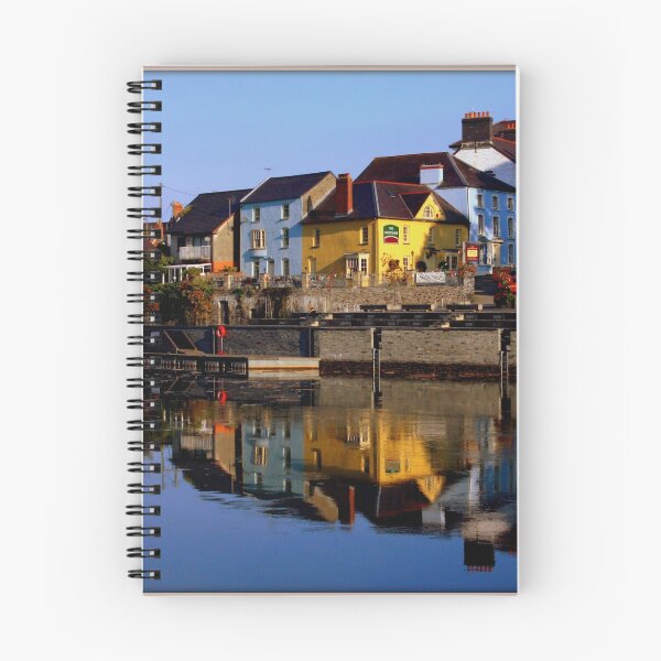 Aperçu de l'œuvre Reflets de Cardigan créée et vendue par Beverley Barrett.