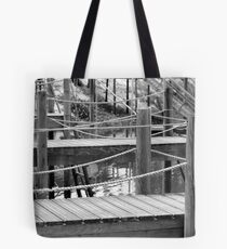 Escaroupim Tote Bag