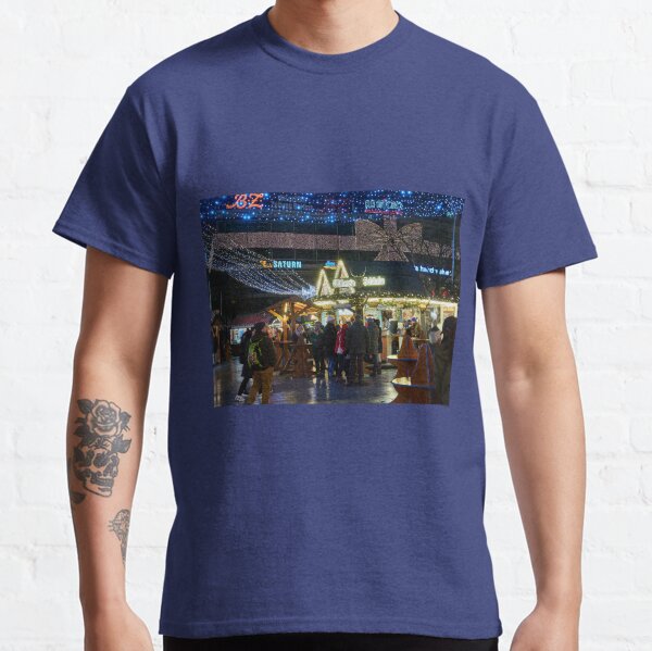 Gluhwein Schanke. Berlin Classic T-Shirt
