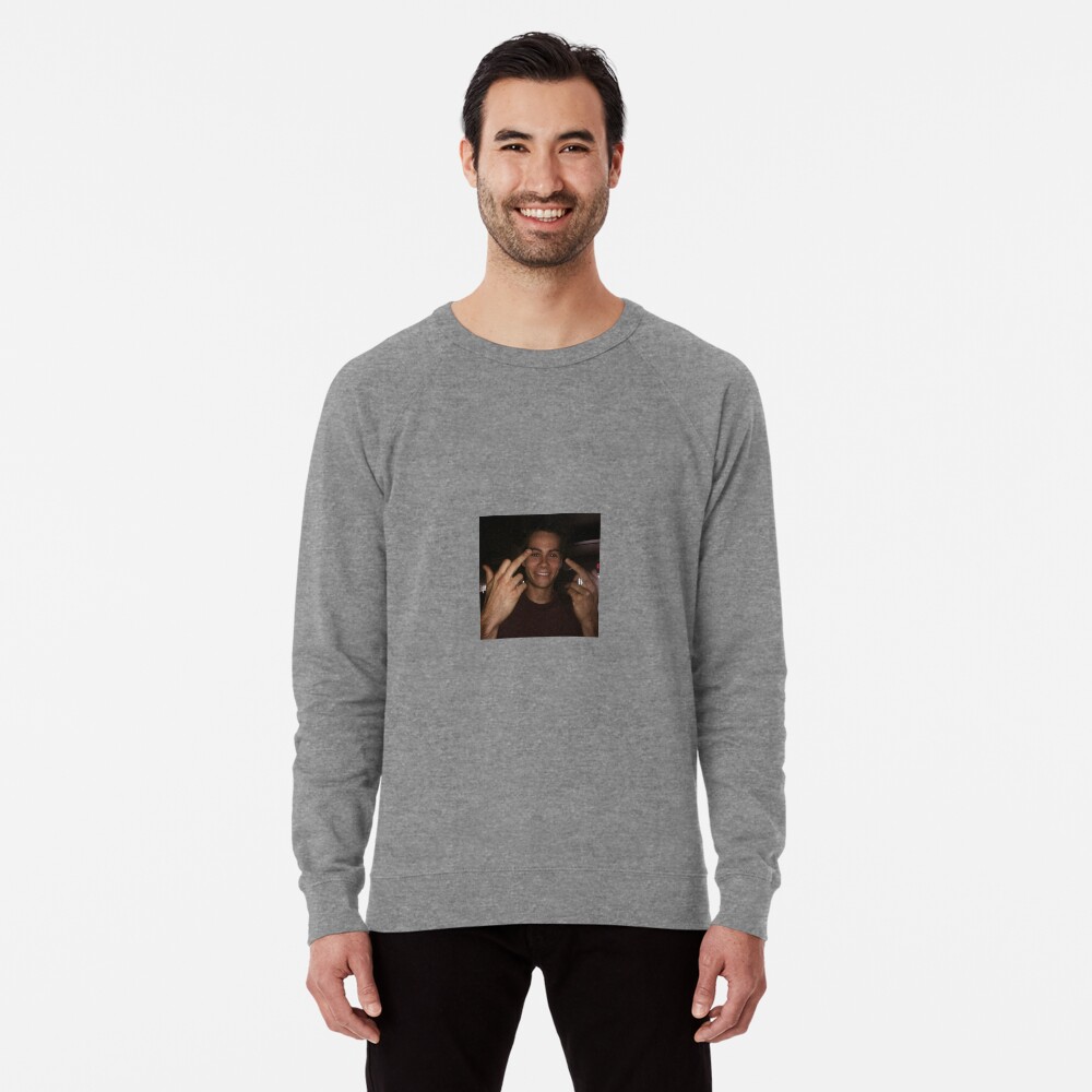 Artikel-Vorschau von Leichter Pullover, designt und verkauft von mgnos.