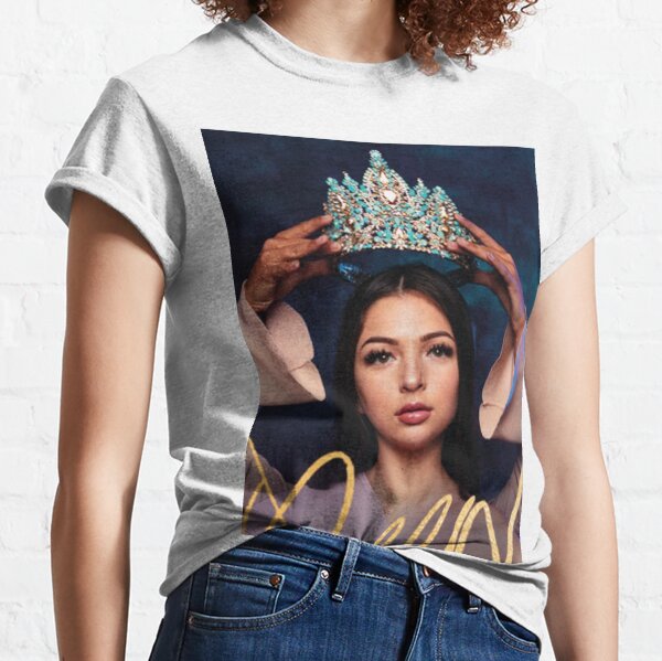 Eva queen Classic T-Shirt