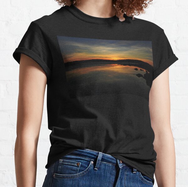 A MOMENT IN THE SUNSET Classic T-Shirt