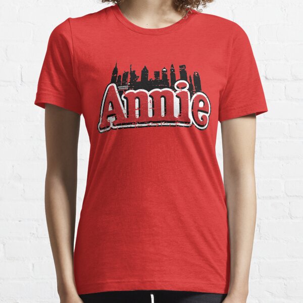 Annie Distressed New York Skyline Urban Grit Essential T-Shirt