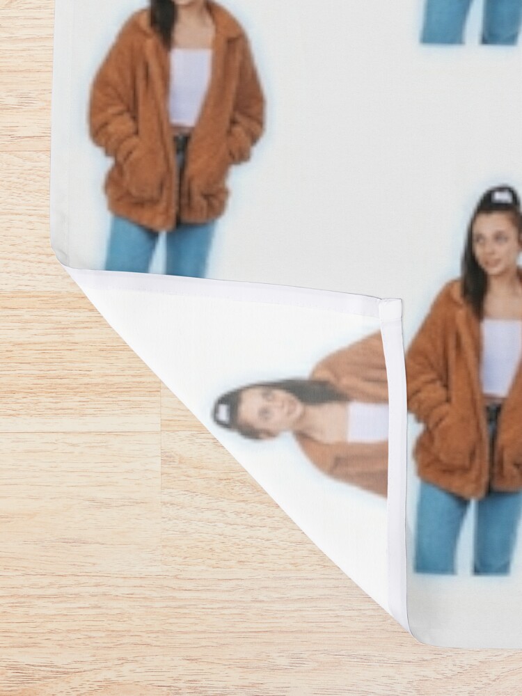 emma chamberlain sherpa