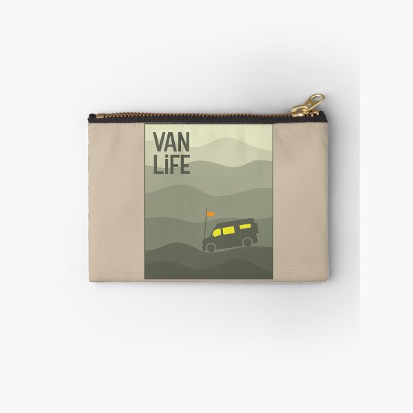 Aperçu de l'œuvre Van parmi les dunes de sable - Van Life créée et vendue par pixelinga.