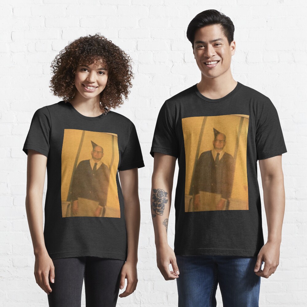 Aperçu de l'œuvre T-shirt essentiel créée et vendue par wickedjawn.