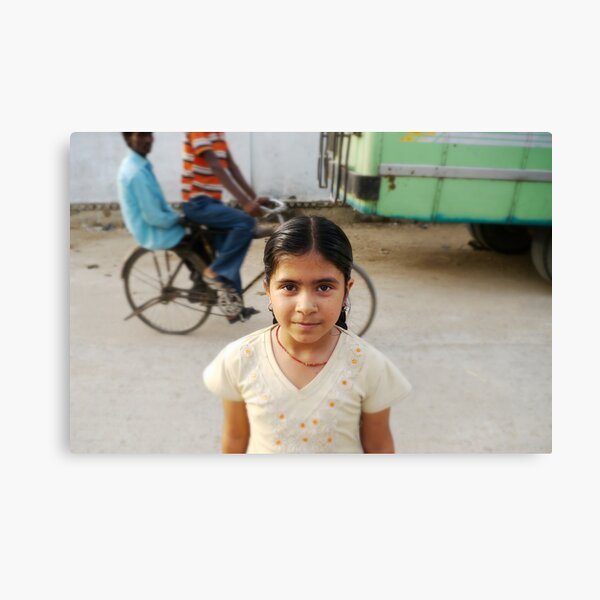 the runaway girl Canvas Print