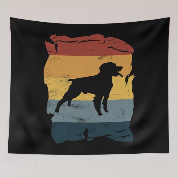 Artikelvorschau, Brittany Spaniel Distressed Vintage Retro Silhouette entworfen und verkauft von DoggyStyles.