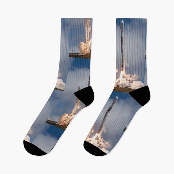 Item preview, SpaceX rocket launch designed and sold by Star-Citizen.