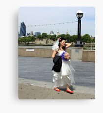 Errant groom Canvas Print