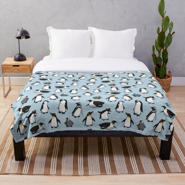 Cute Penguin Pattern Throw Blanket