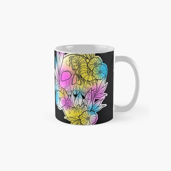 Crystal skull fade Classic Mug