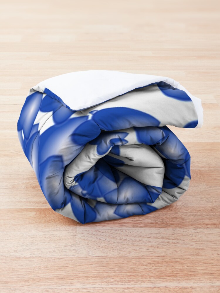 Alternate view of Blue heart pattern Comforter