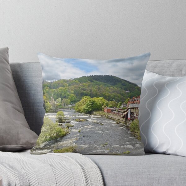 Artikelvorschau, Sonnenschein und Duschen am Fluss Dee entworfen und verkauft von relayer51.