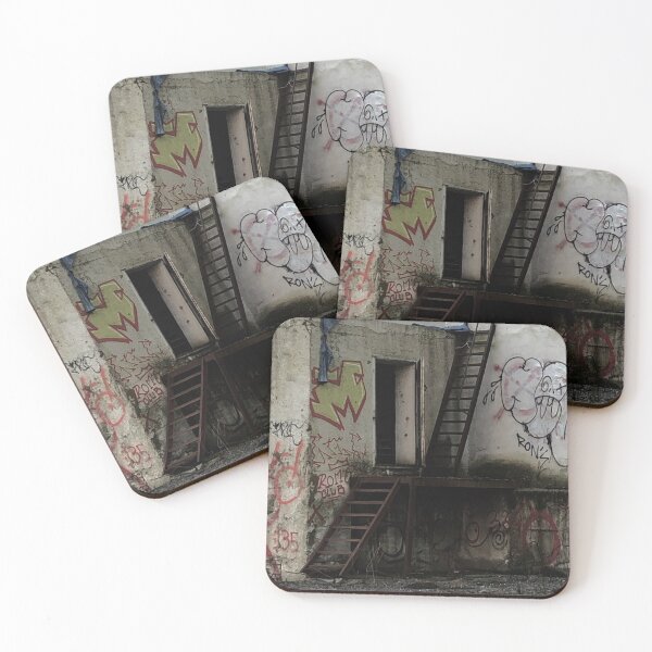 Item preview, pequeño cuarto oscuro designed and sold by max macqueen.