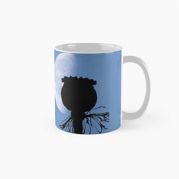 Artikelvorschau, Poppy Pod Silhouette in der Abenddämmerung - Lunar Opium Photography entworfen und verkauft von PoppyPrintShop.