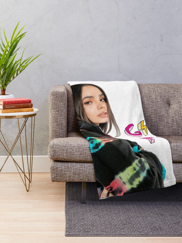 Imagen 2 de 6, Manta con la obra sofia carson, diseñada y vendida por debnamcarson.