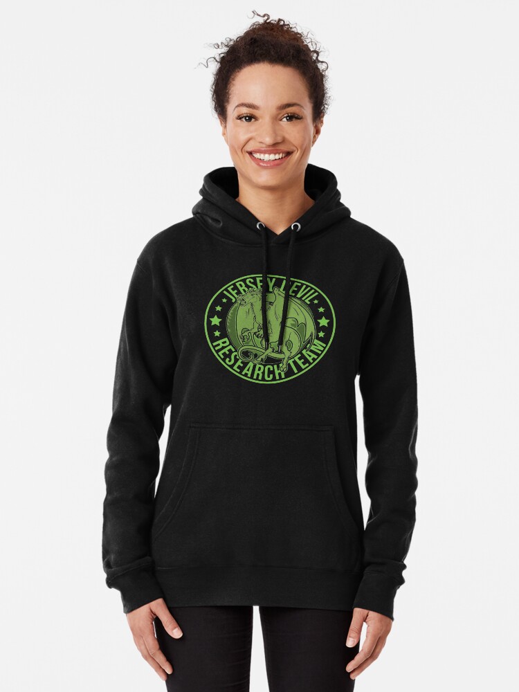 undefeated logo pullover hoodie
