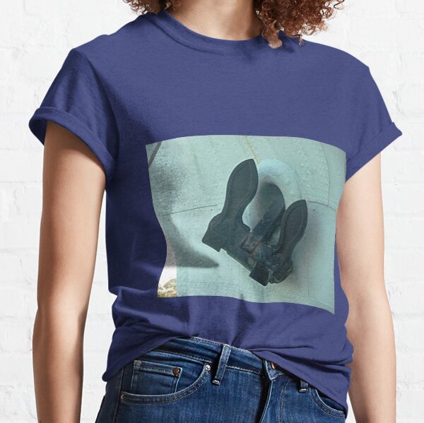 Anchor on HMAS Castlemaine now permanently docked at Williamstown, Vic. Aust* Classic T-Shirt