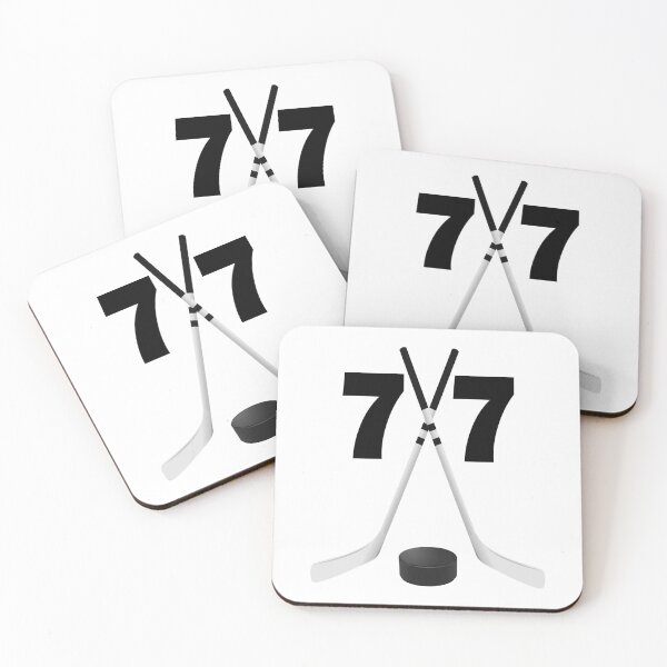 Artikelvorschau, Hockey Nummer 77 - siebenundsiebzig mit Schlägern und Scheibe entworfen und verkauft von AllShirts21.